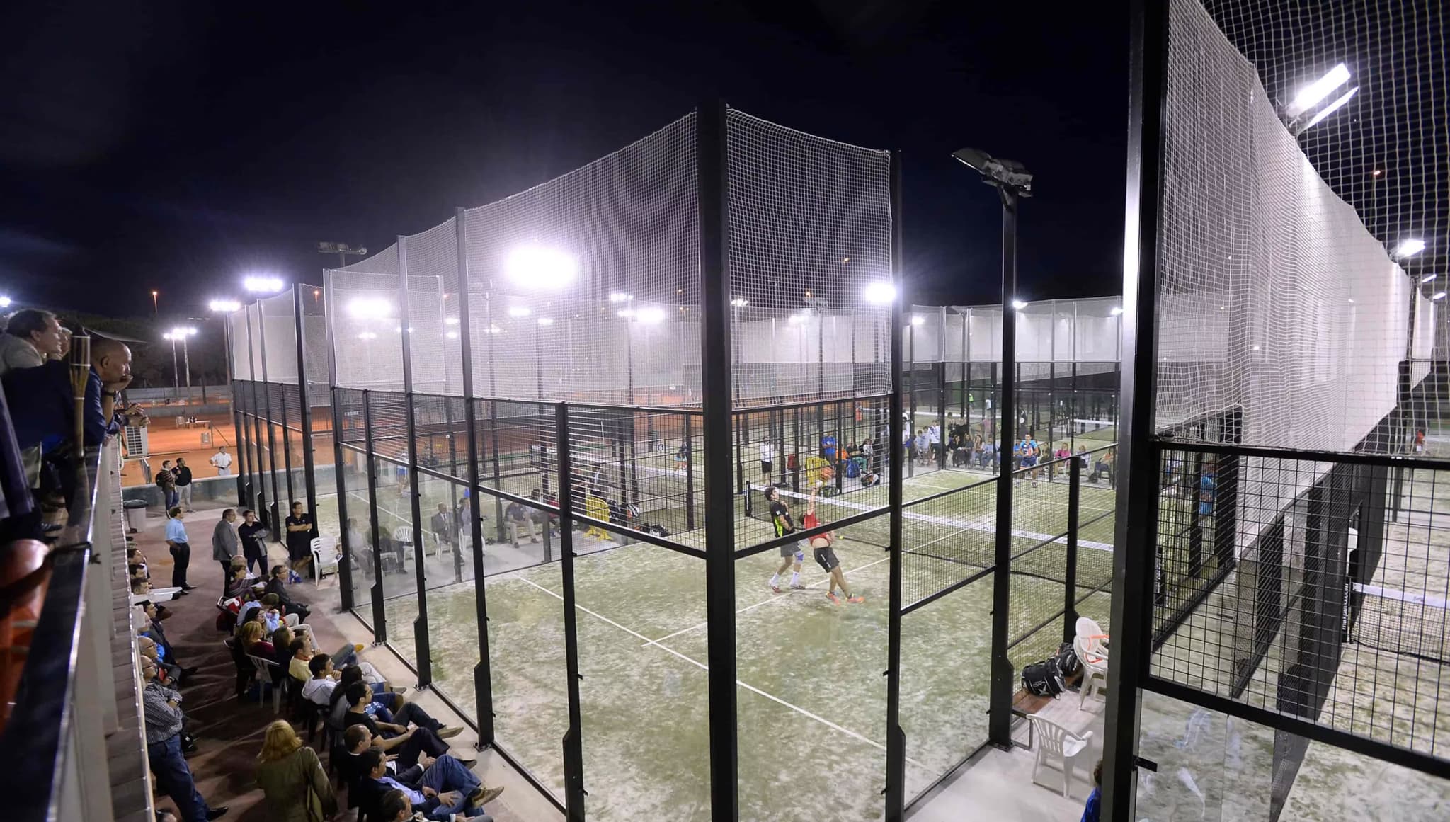 Padel en terre catalane