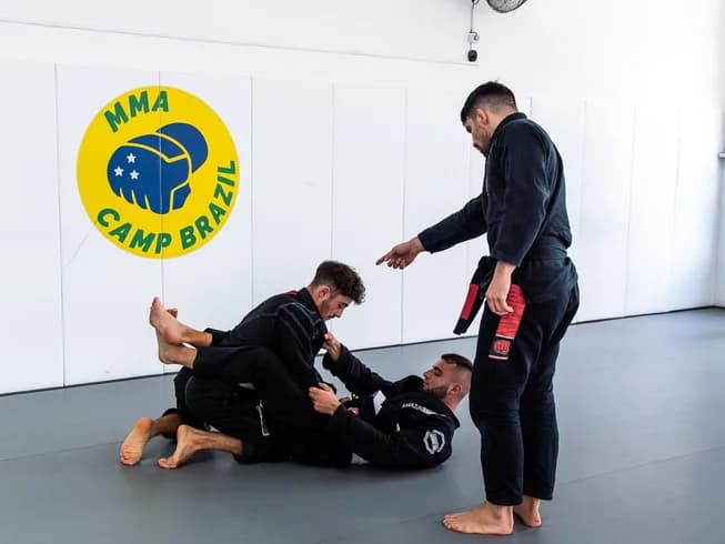 Un accompagnement pour vous guider dans les entraînements comme dans la découverte du Brésil